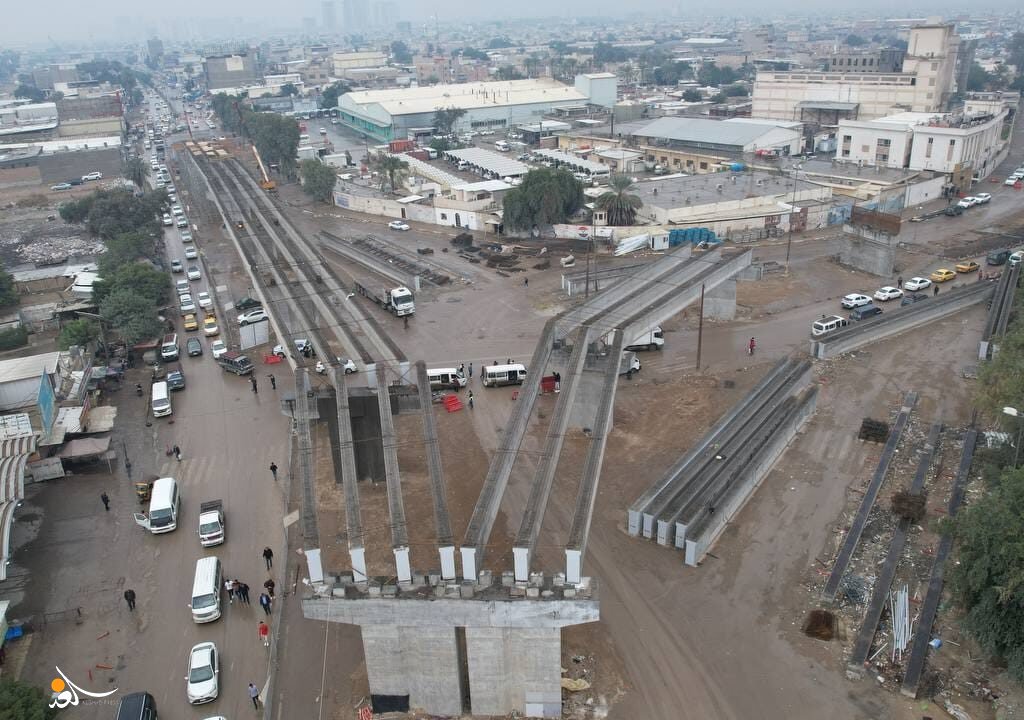 الإعمار: شهر تموز المقبل سيشهد افتتاح مجسرات عدن وصنعاء