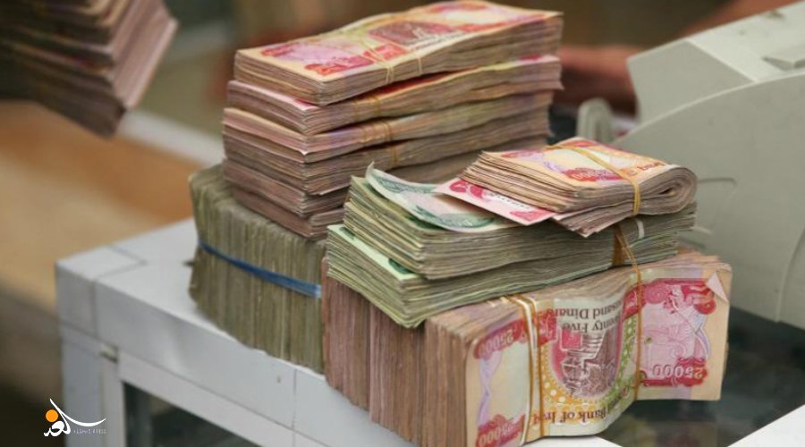 اقتصادي لـ"الغد برس": العراق قادر على تأمين رواتب موظفيه وأسعار النفط "معادلة دولية"