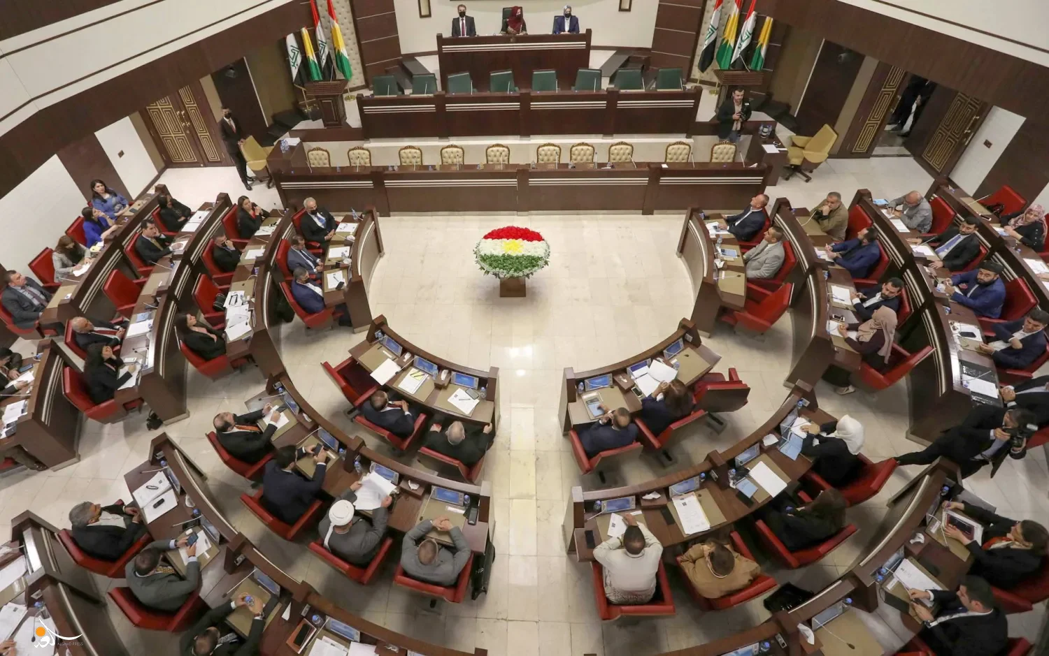 قانوني لـ"الغد برس": حكومة كردستان ناقصة الصلاحيات ولا يحق لها تشريع القوانين