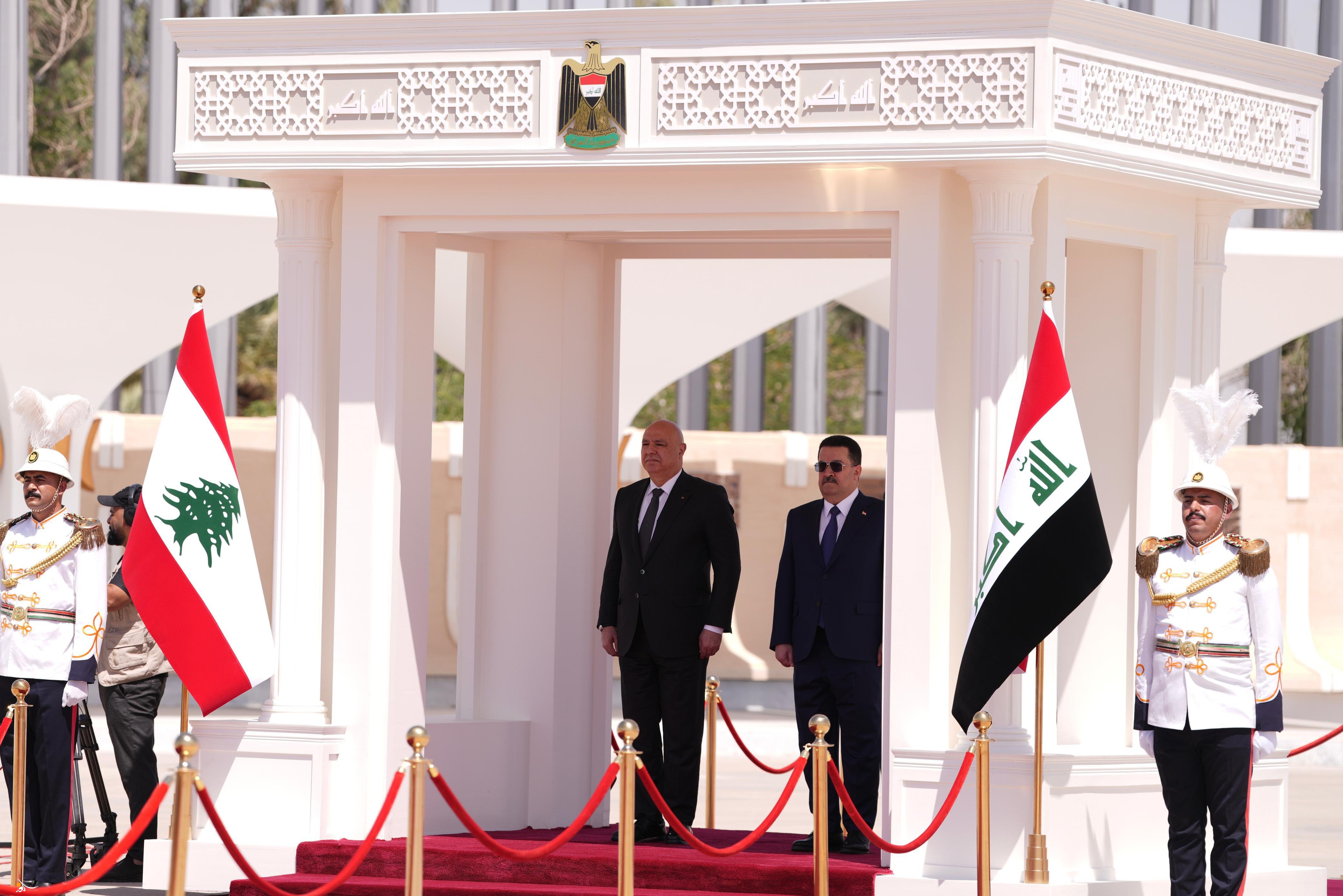 السوداني يستقبل الرئيس اللبناني في بغداد