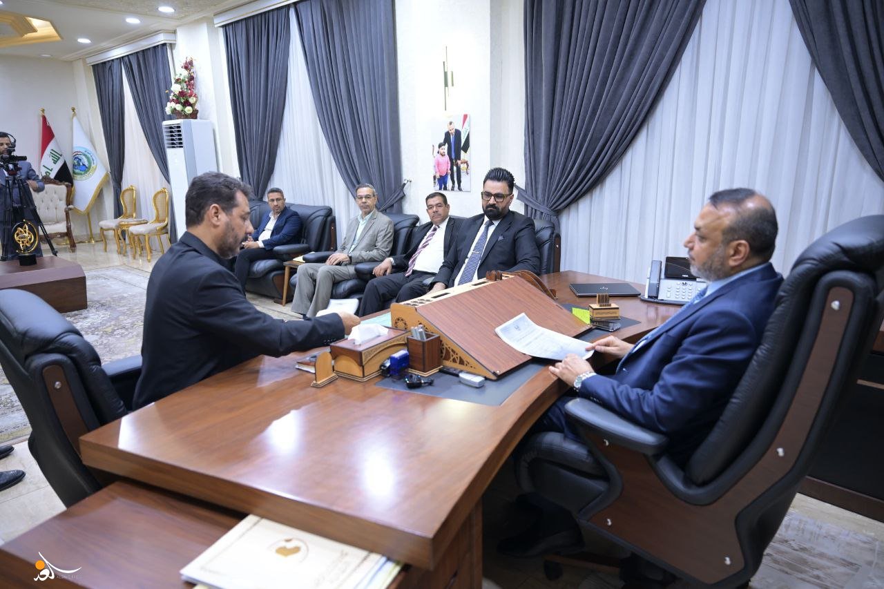 وزير العمل: الوزارة تتعامل مع جميع الاتحادات والنقابات بمساواة