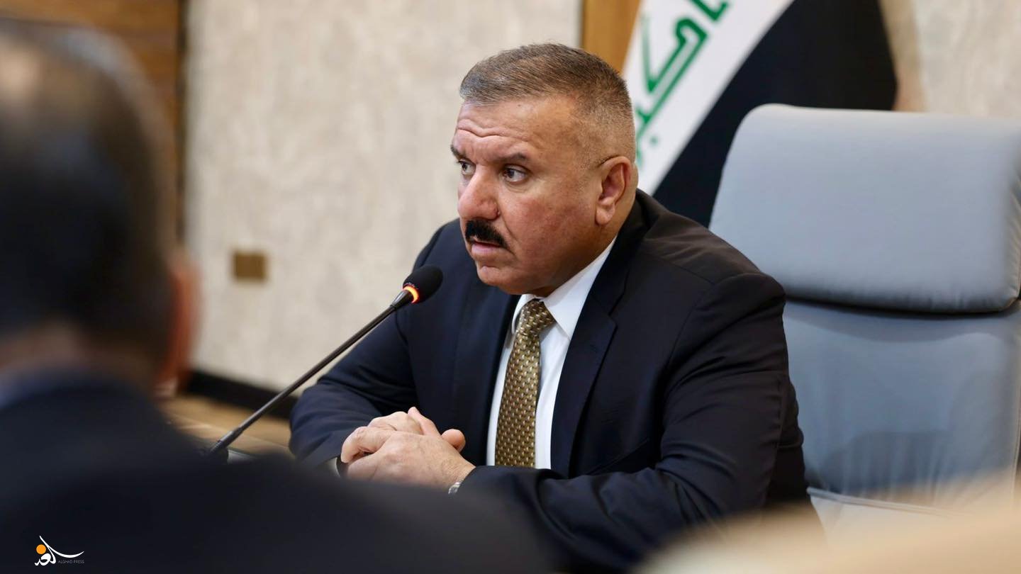 "ذروة الزيارة بدأت بالتصاعد".. الشمري يترأس اجتماعاً أمنياً في بابل ويصدر توجيهاً
