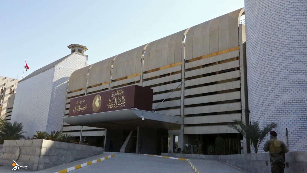 تأكيد برلماني: رواتب الموظفين مؤمنة لكن لا سيولة للعلاوات