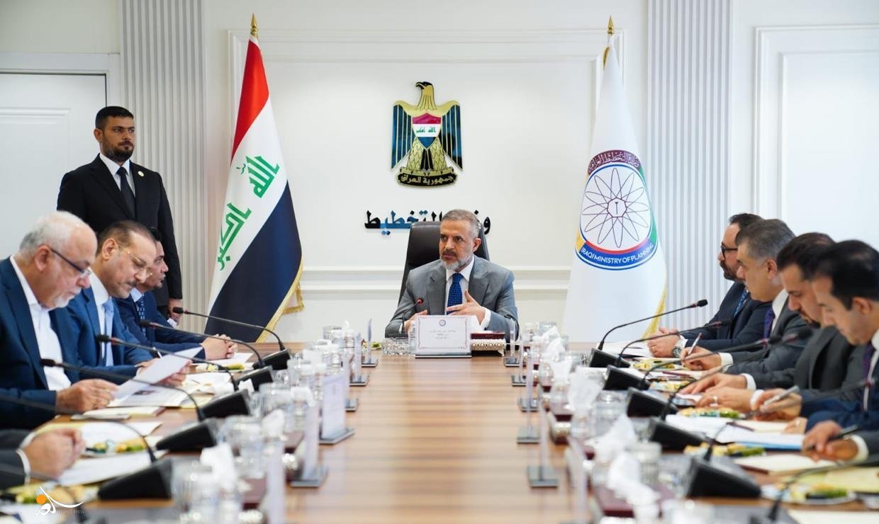 وزير التخطيط: طريق التنمية لا يتقاطع مع أي مشروع دولي آخر
